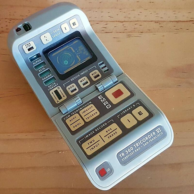 Star Trek Light-and-Sound Tricorder Set